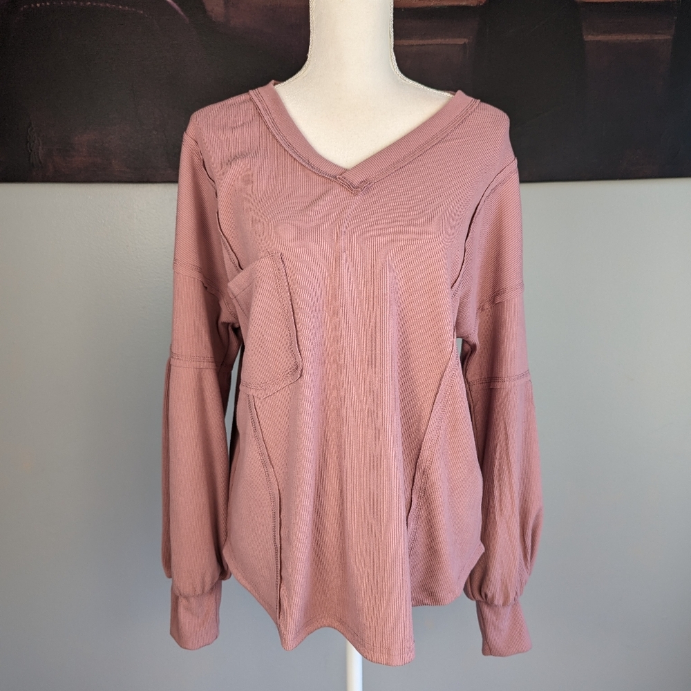 Long sleeve muted pink top